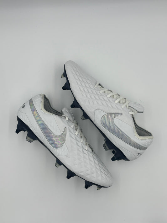Nike Tiempo Legend 8