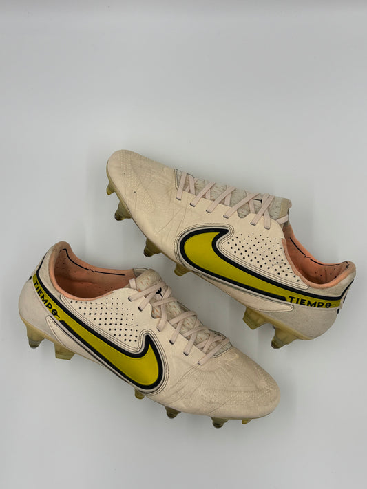 Nike Tiempo Legend 9 SG