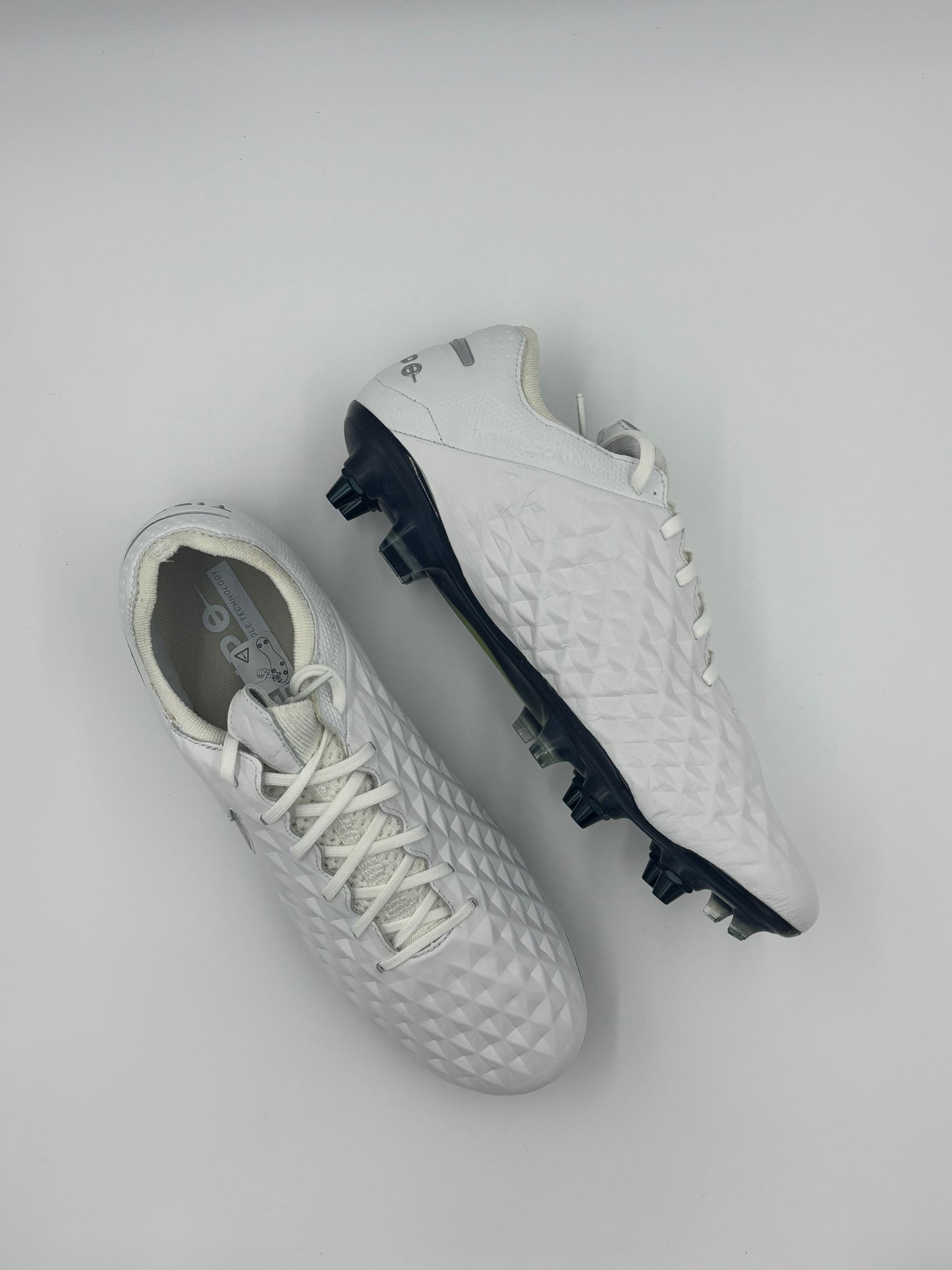Nike Tiempo Legend 8