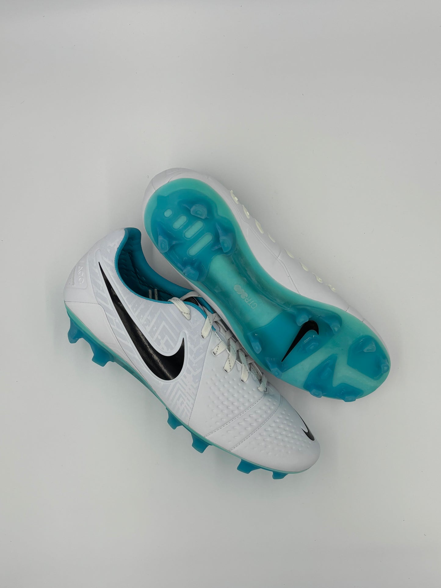 Nike CTR 360 Maestri