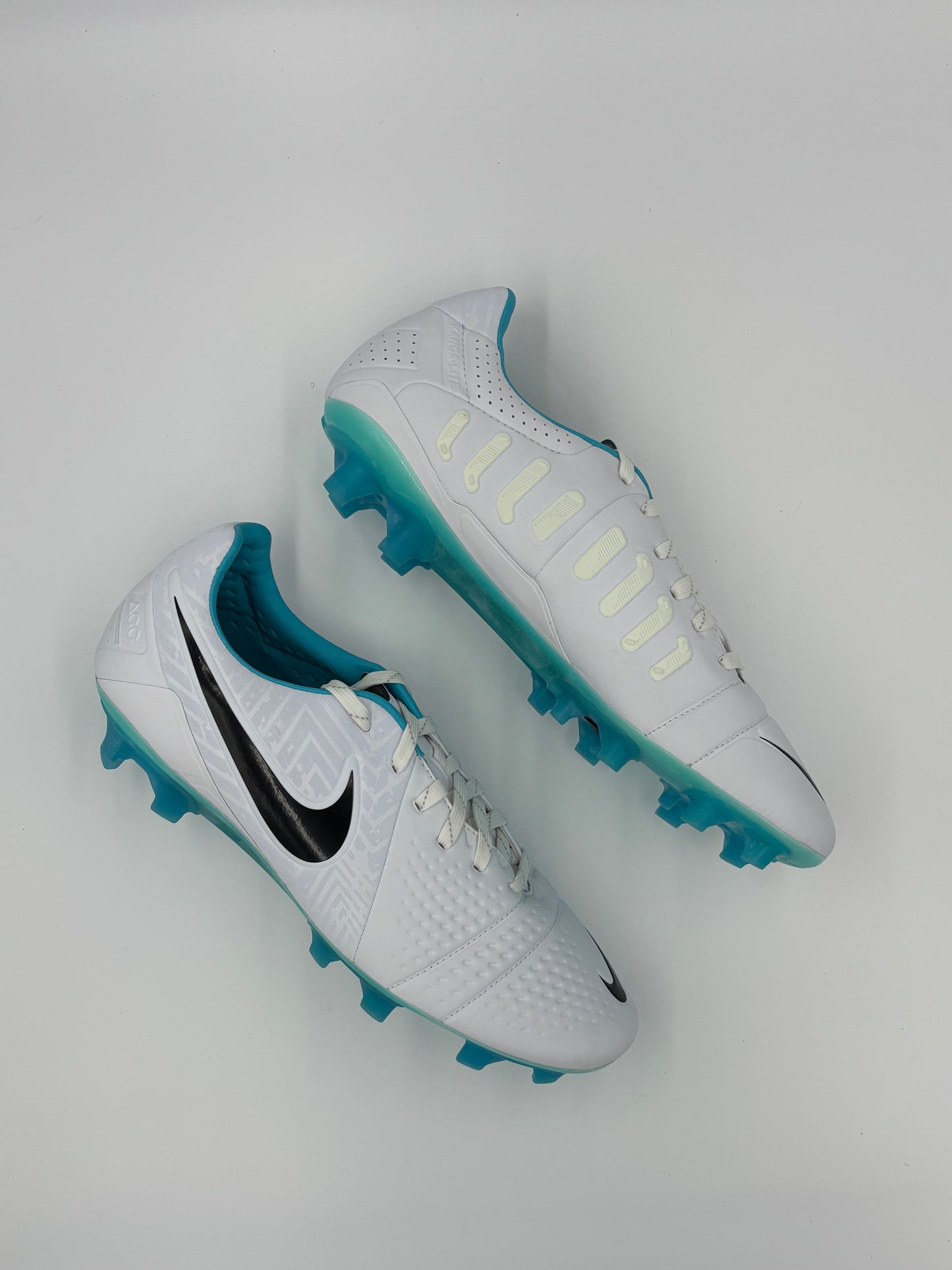 Nike CTR 360 Maestri