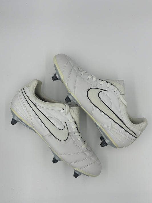 Nike Tiempo Legend 5 SG