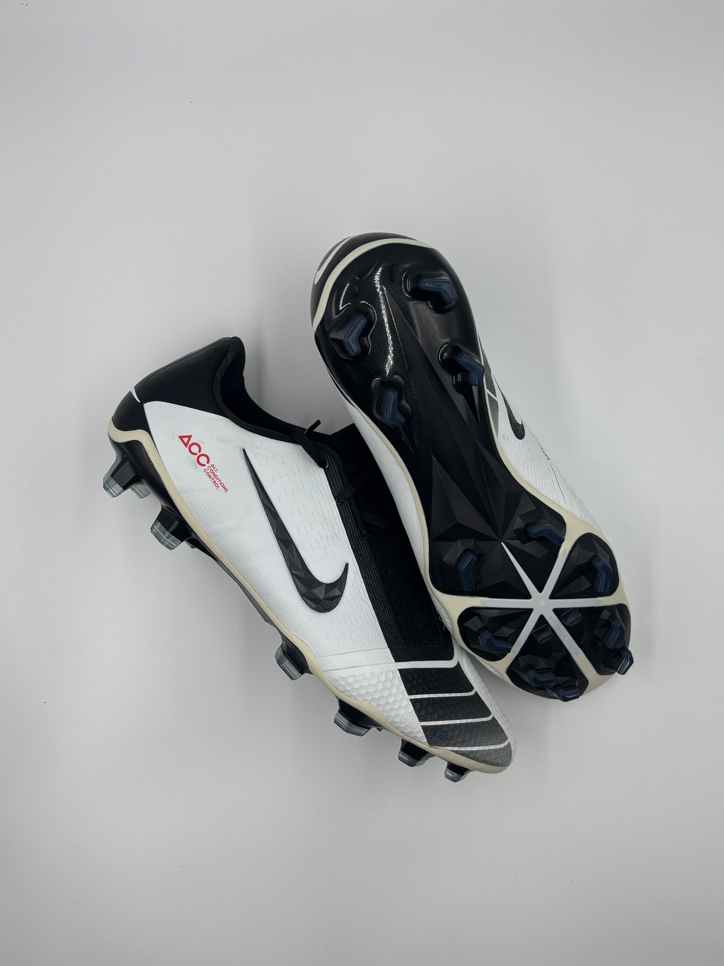 Nike Phantom Venom Remake