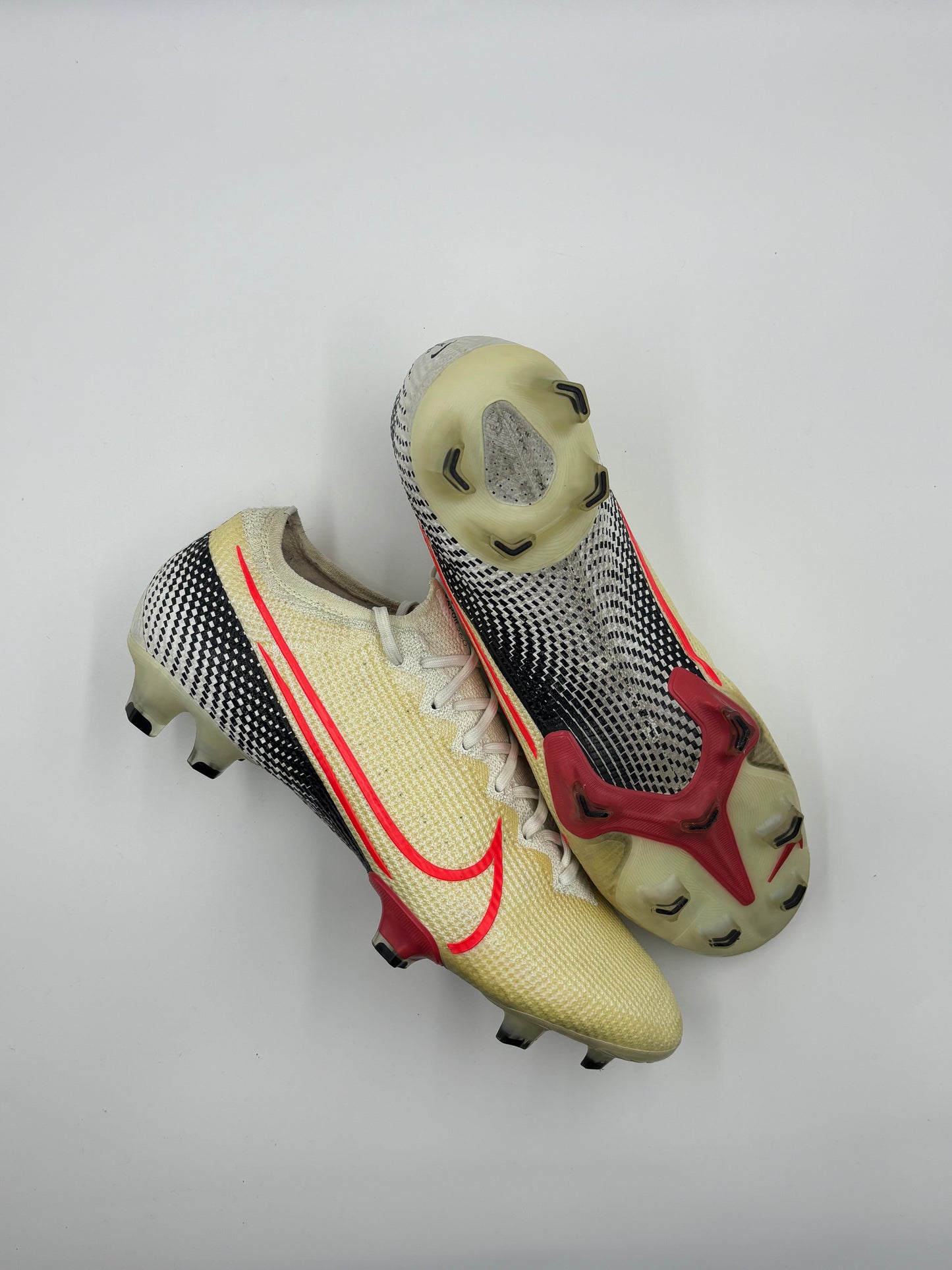 Nike Mercurial Vapor 13 FG