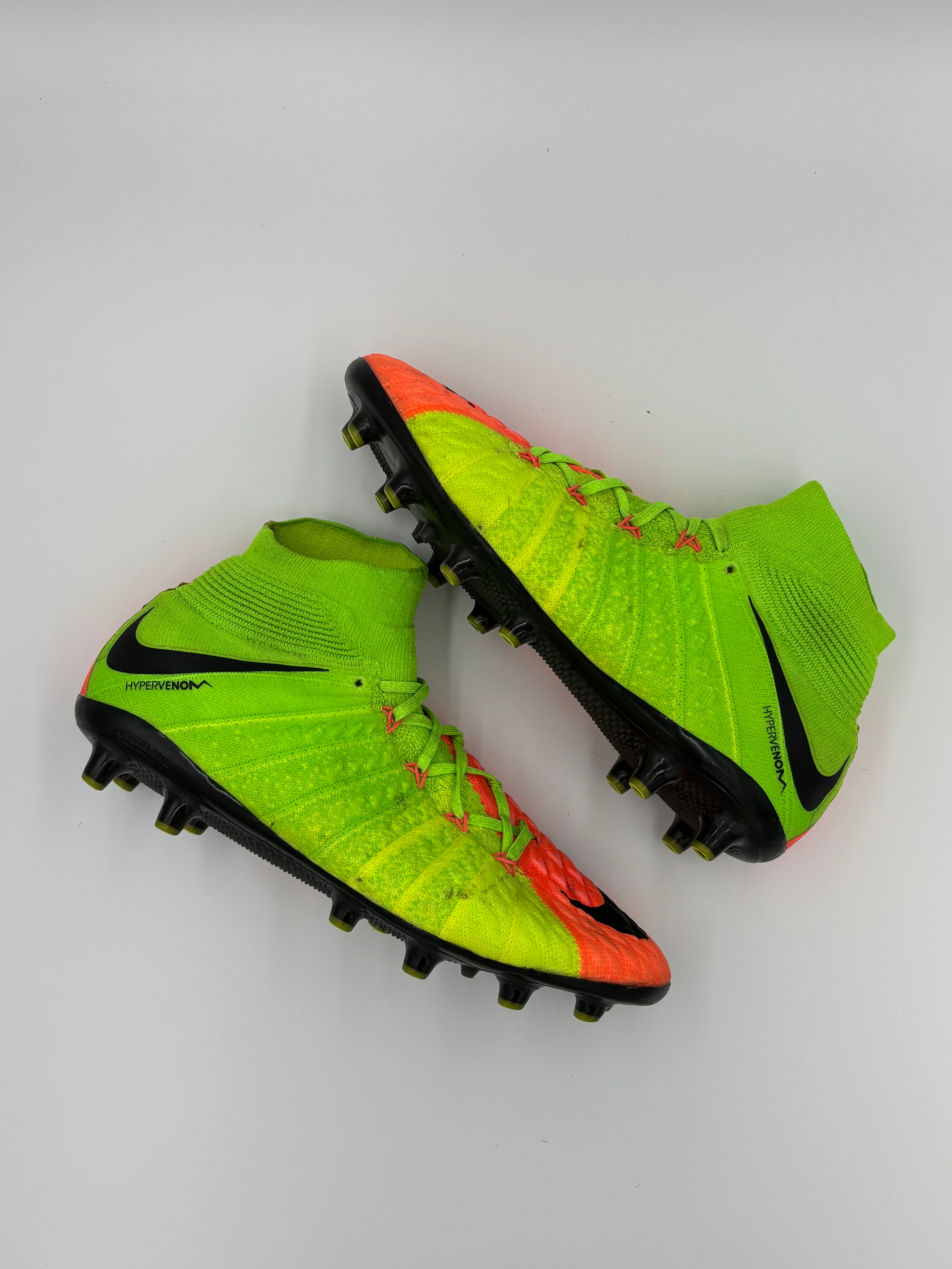 green and orange hypervenom
