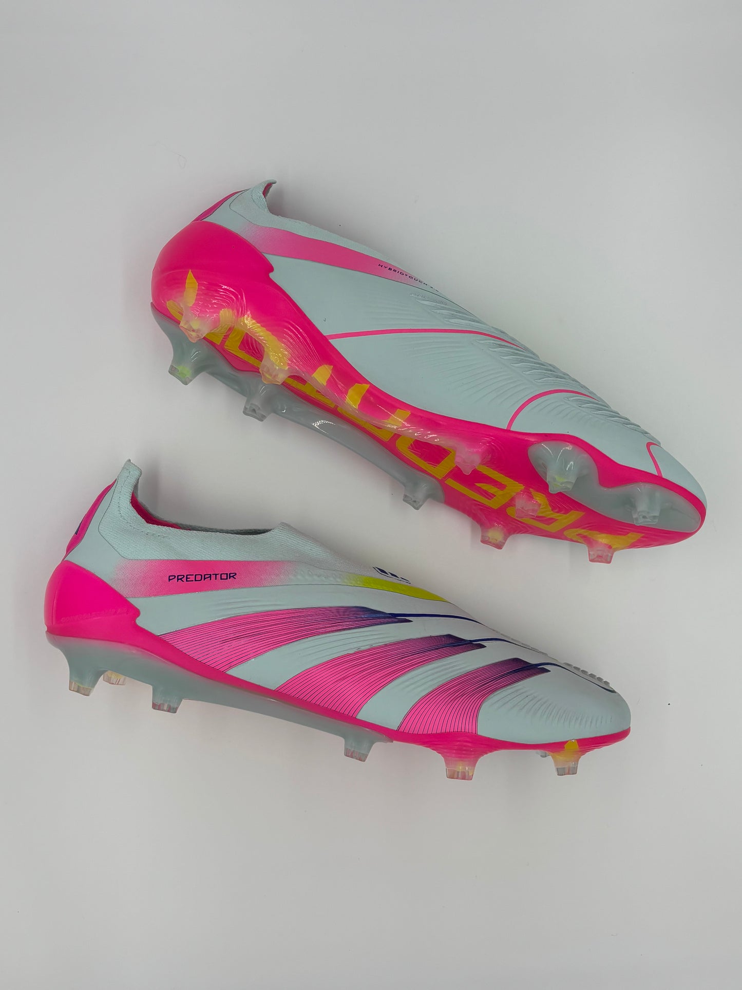 Adidas Predator Laceless FG