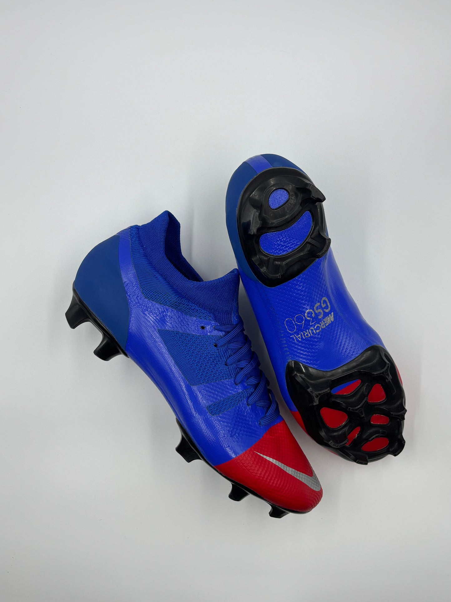 Nike GS360