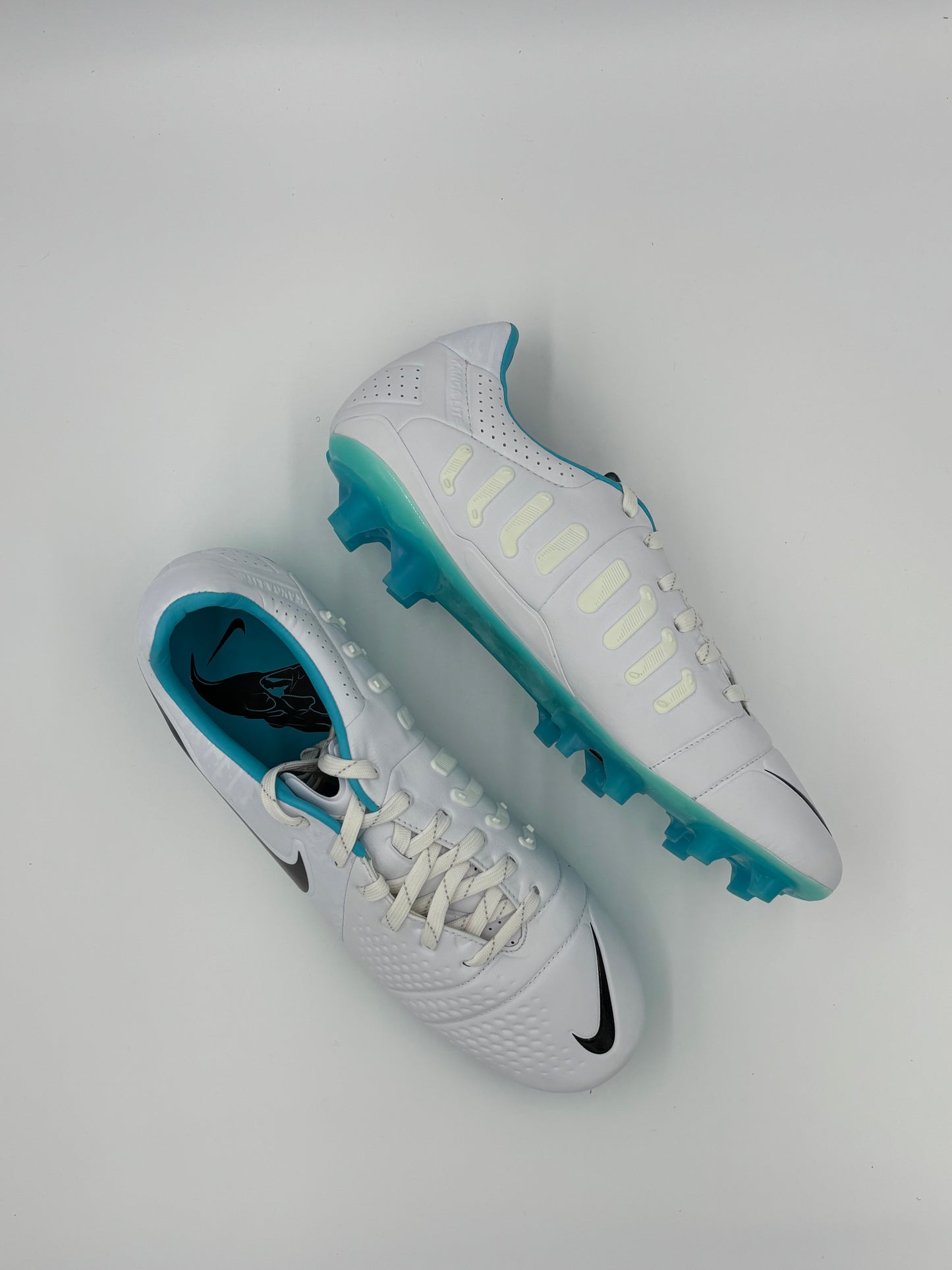 Nike CTR 360 Maestri