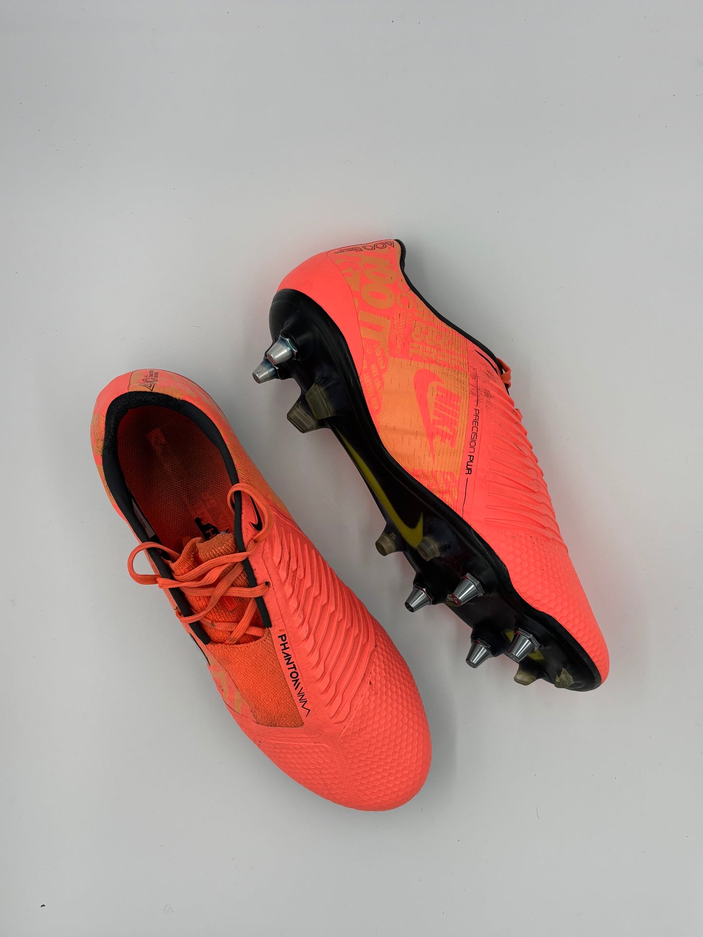 Nike Phantom Venom