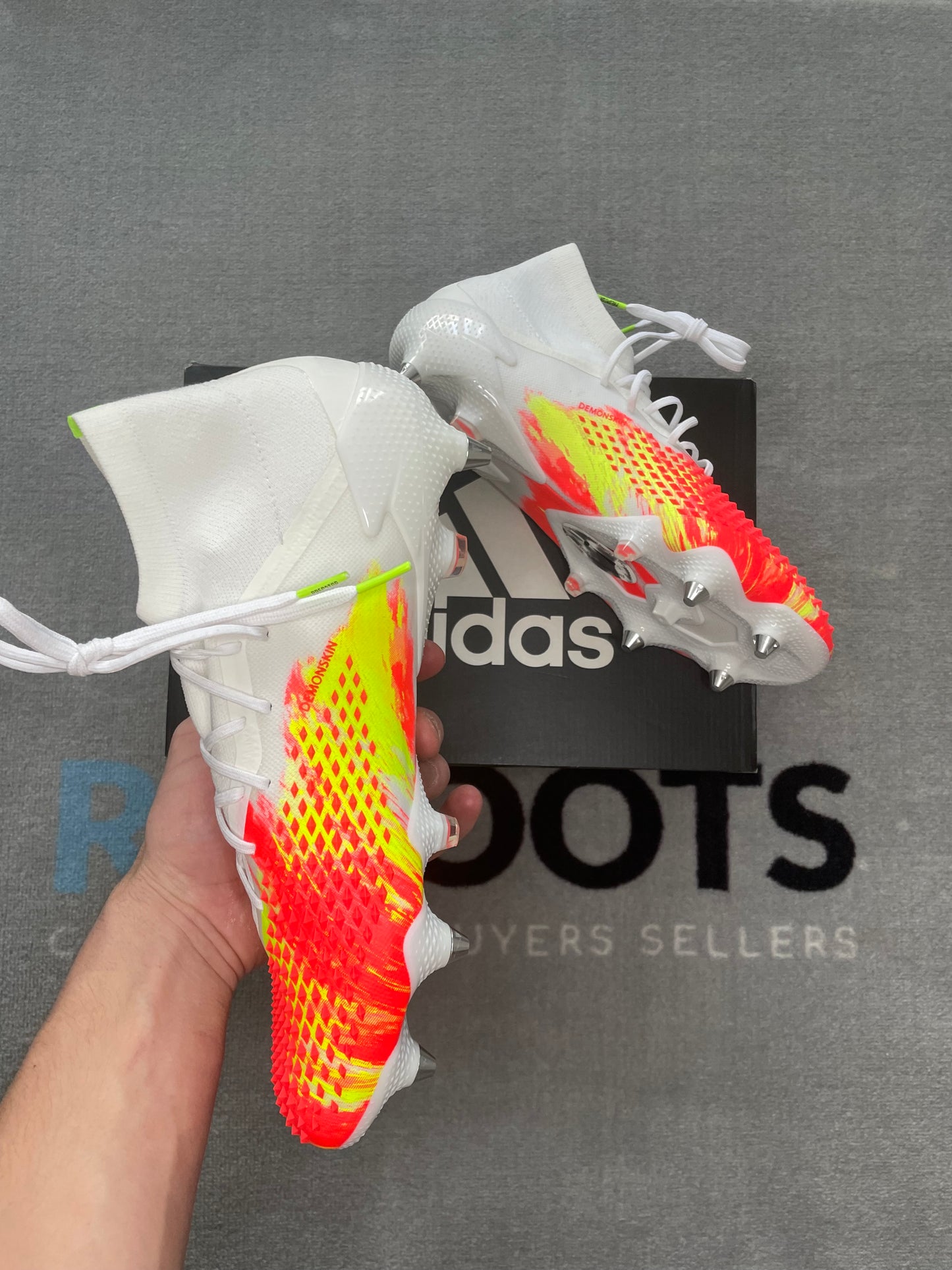 Adidas Predator Mutator .1