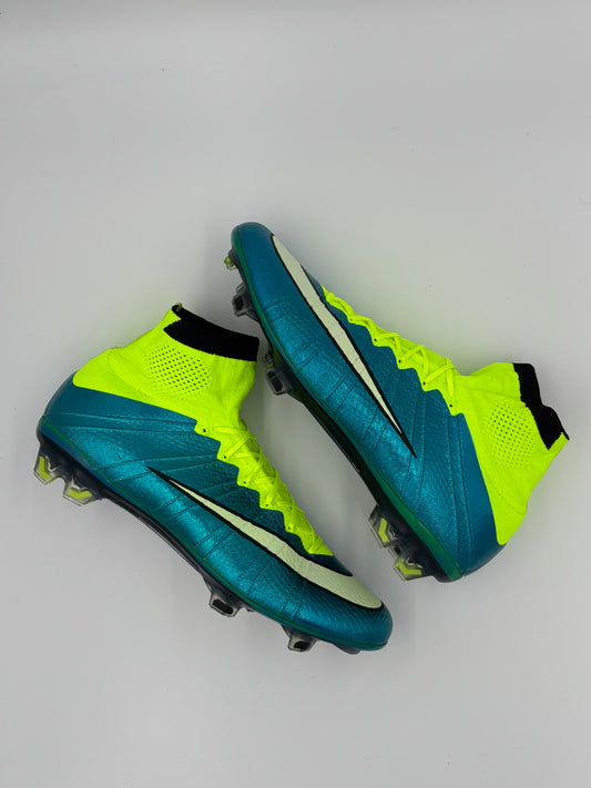 Nike Mercurial Superfly 4