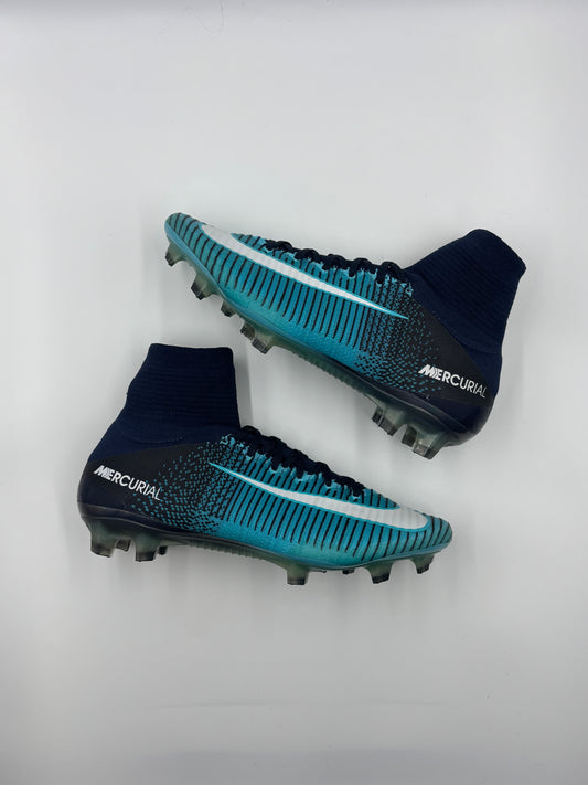 Nike Mercurial Superfly XI