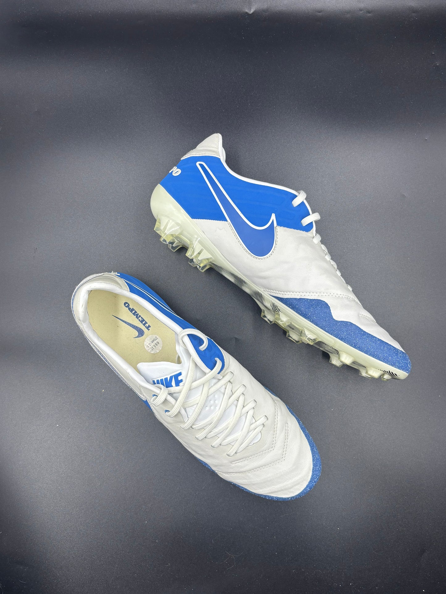 Nike Tiempo Legend 8 AIRMAX