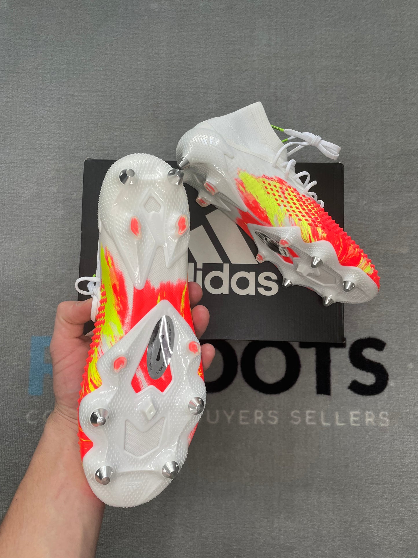 Adidas Predator Mutator .1