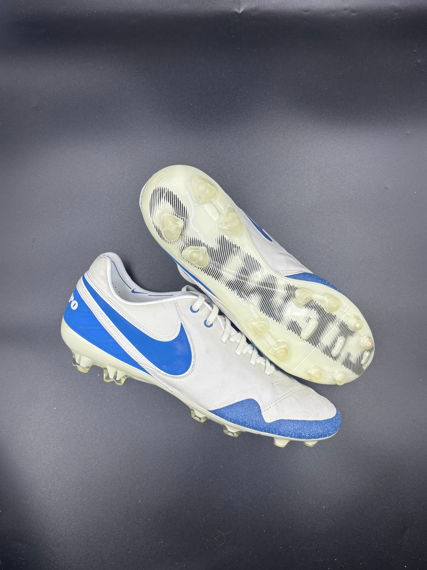 Nike Tiempo Legend 8 AIRMAX