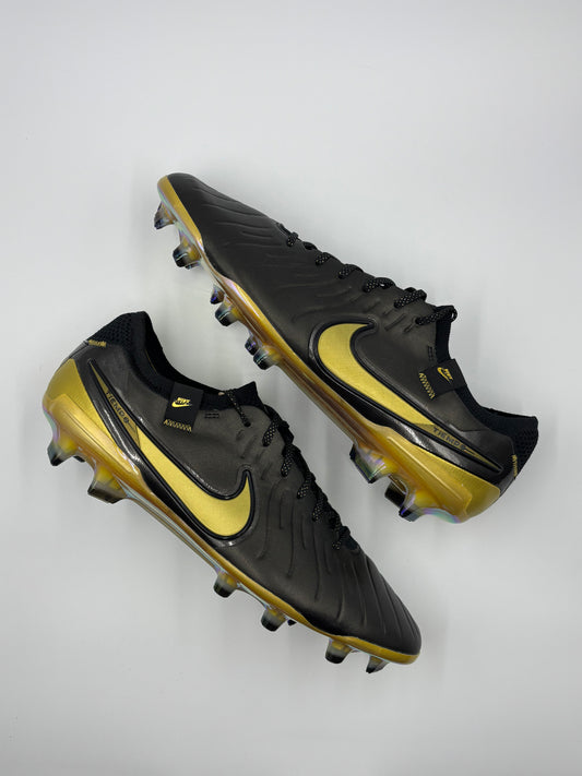 Nike Tiempo Legend 10 SAMPLE