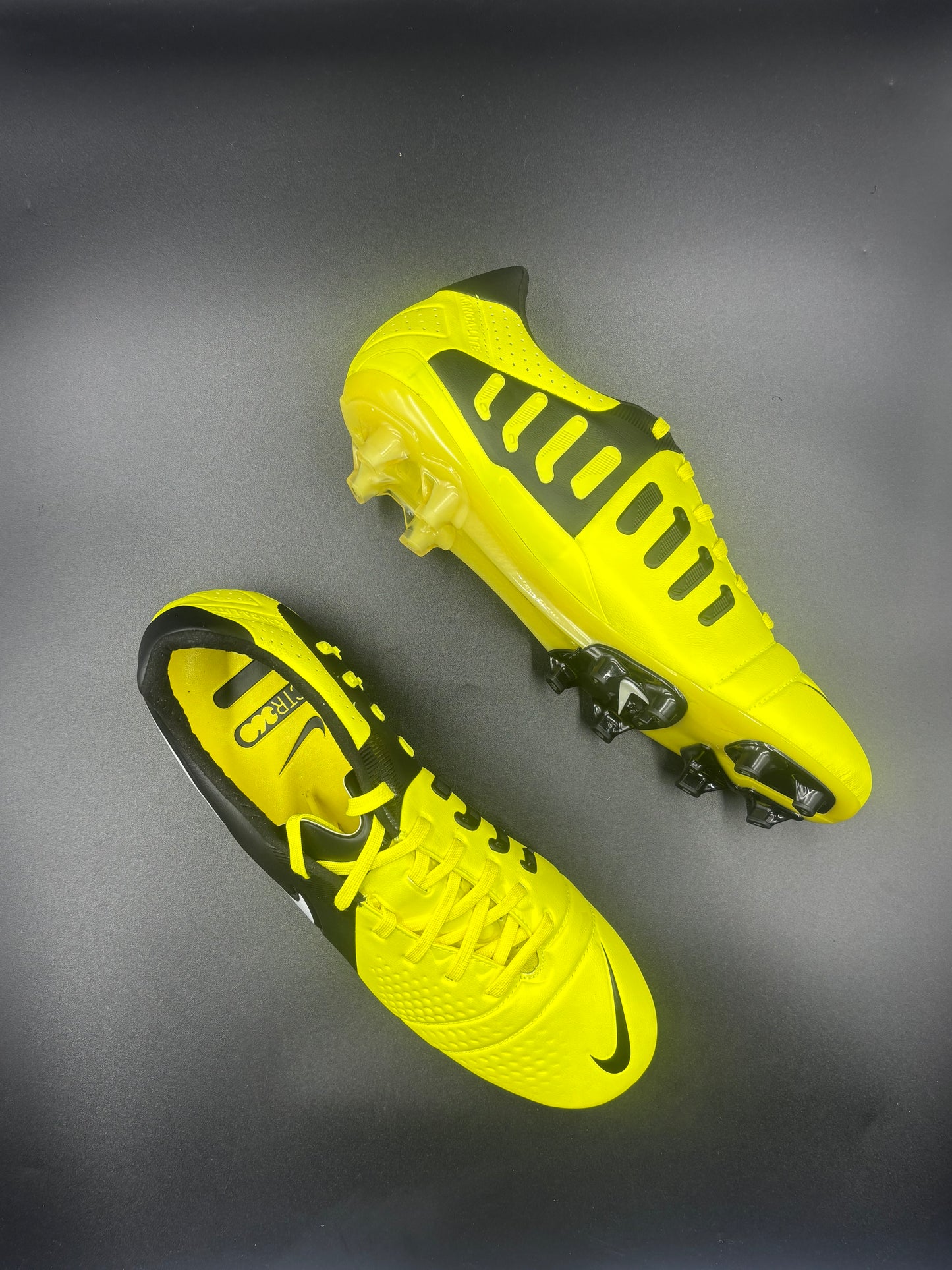 Nike CTR 360 Remake