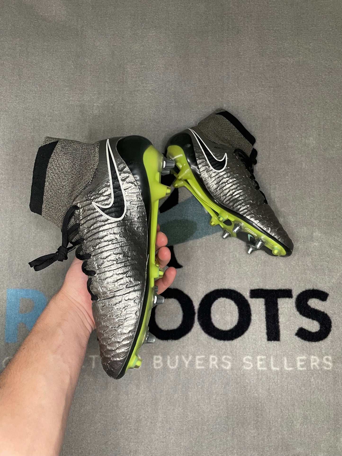 Nike Magista Opus