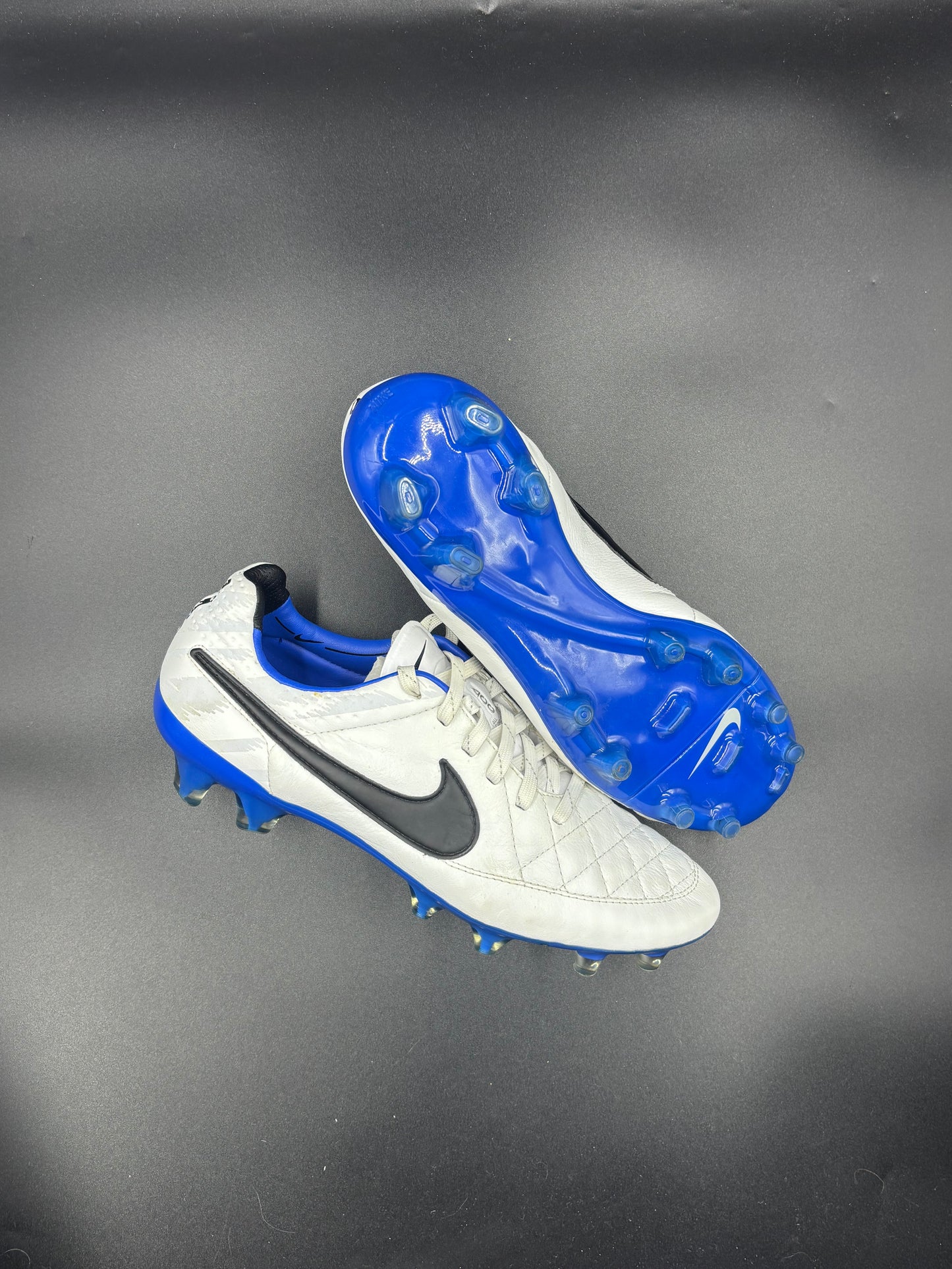 Nike Tiempo Legend 9